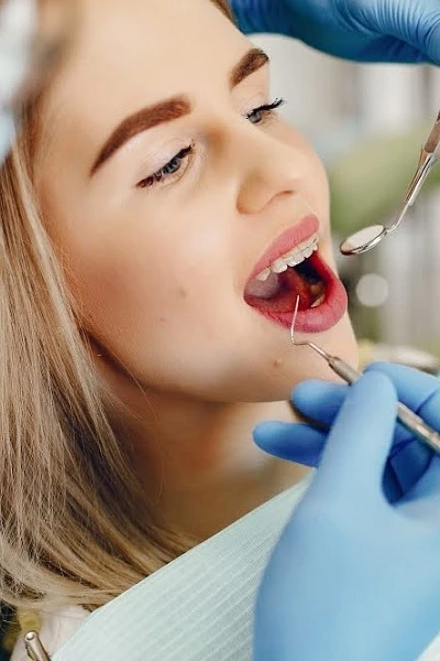 Стоматолог-ортодонт