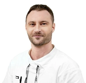 Закутский Тимур Олегович: Врач стоматолог-терапевт