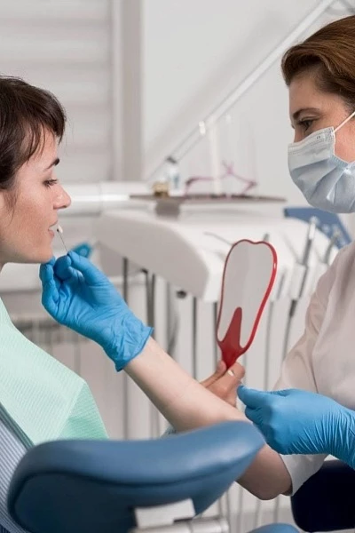 Пластмассовые коронки