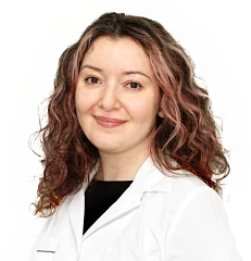 Рабаданова Зинфира Раджабалиевна: Врач оториноларинголог